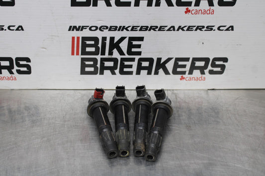 07 YAMAHA YZF R1 IGNITION COILS COIL SPARK PLUG CAPS BB826