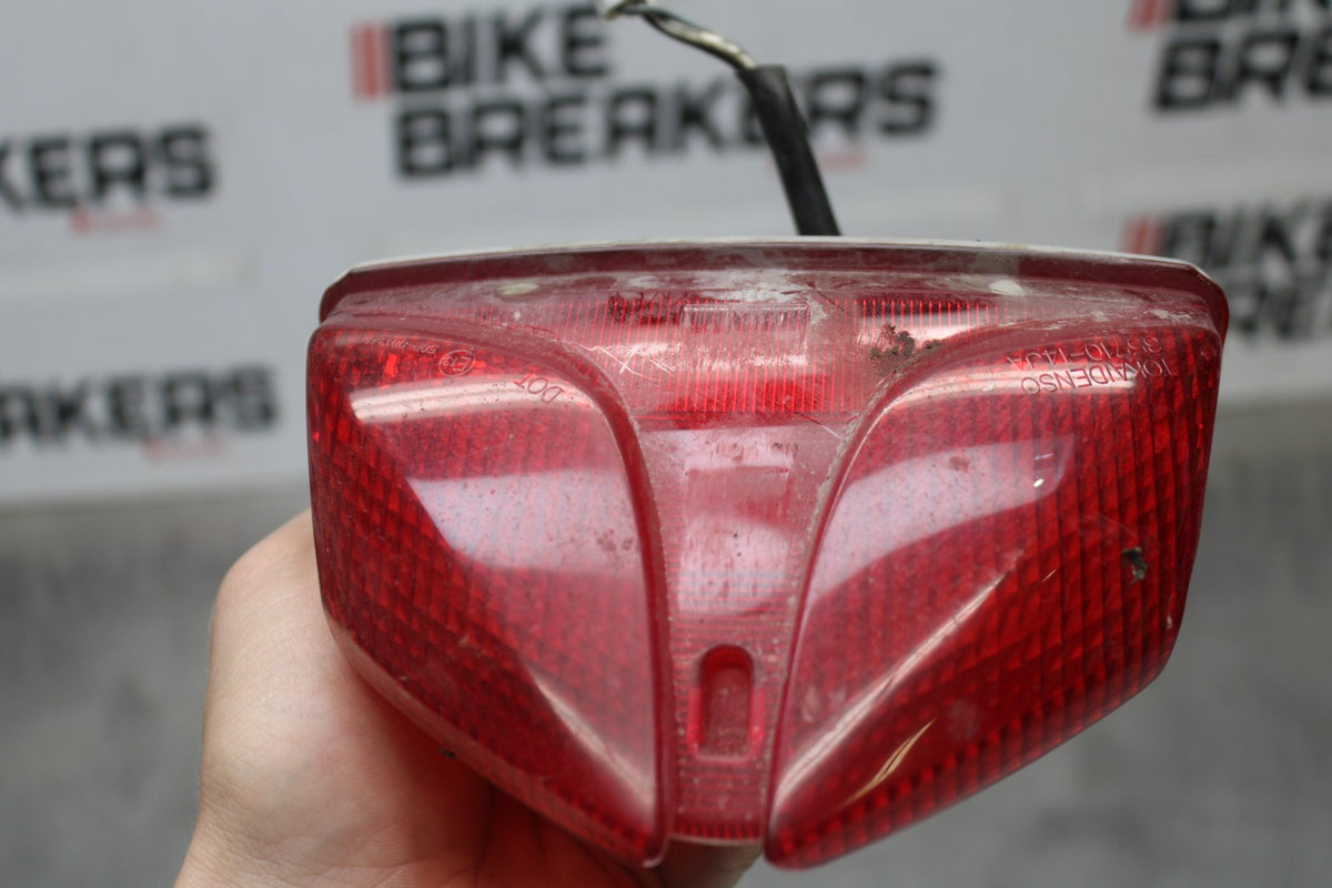 11-26 SUZUKI GSXR750 REAR TAIL TAILLIGHT BACK BRAKE LIGHT BB900