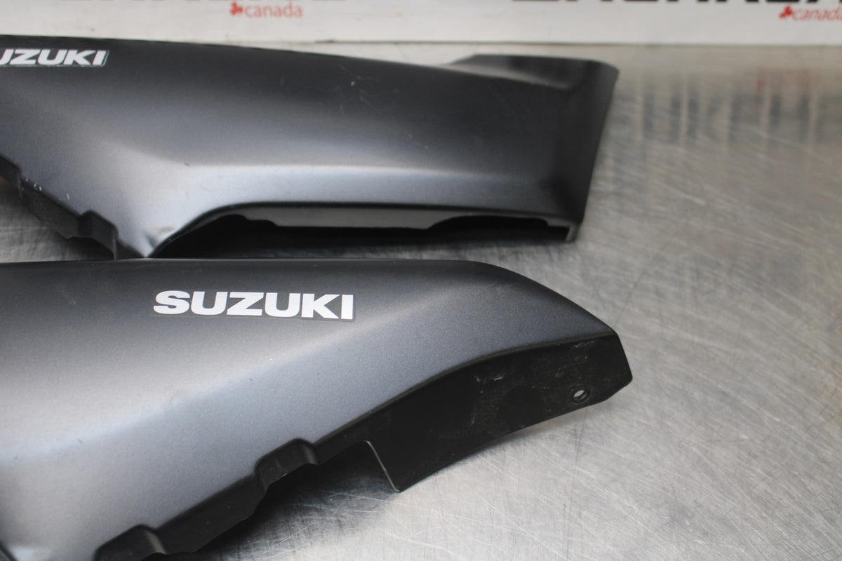 15 SUZUKI GW250F RIGHT LEFT FRAME MID SIDE COVERS COWLS PANELS TRIM BB789