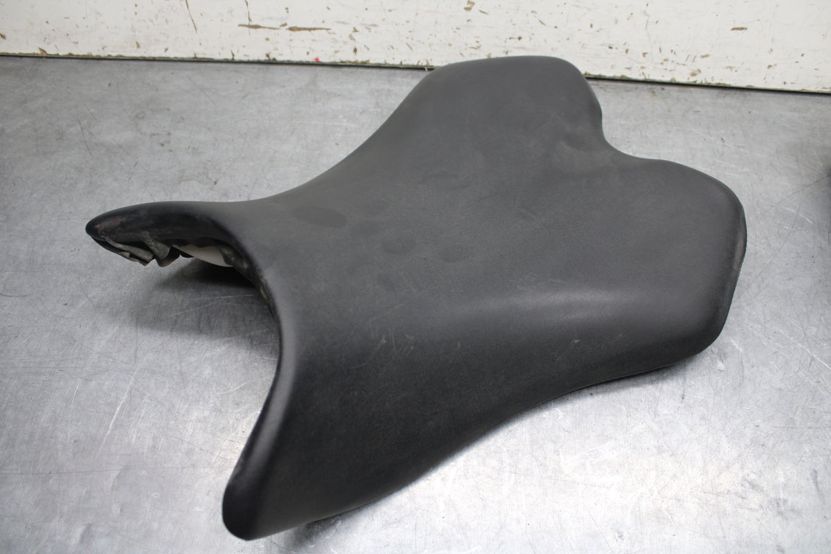 07-08 YAMAHA YZF R1 FRONT DRIVERS SEAT PAD SADDLE PILLION BB724