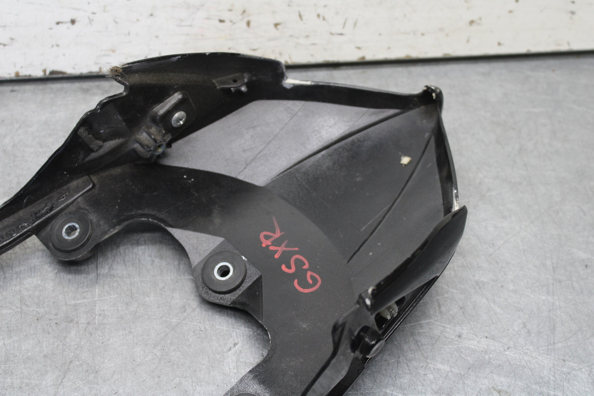 08-10 SUZUKI GSXR750 CENTER REAR BACK TAIL FAIRING COWL BB476