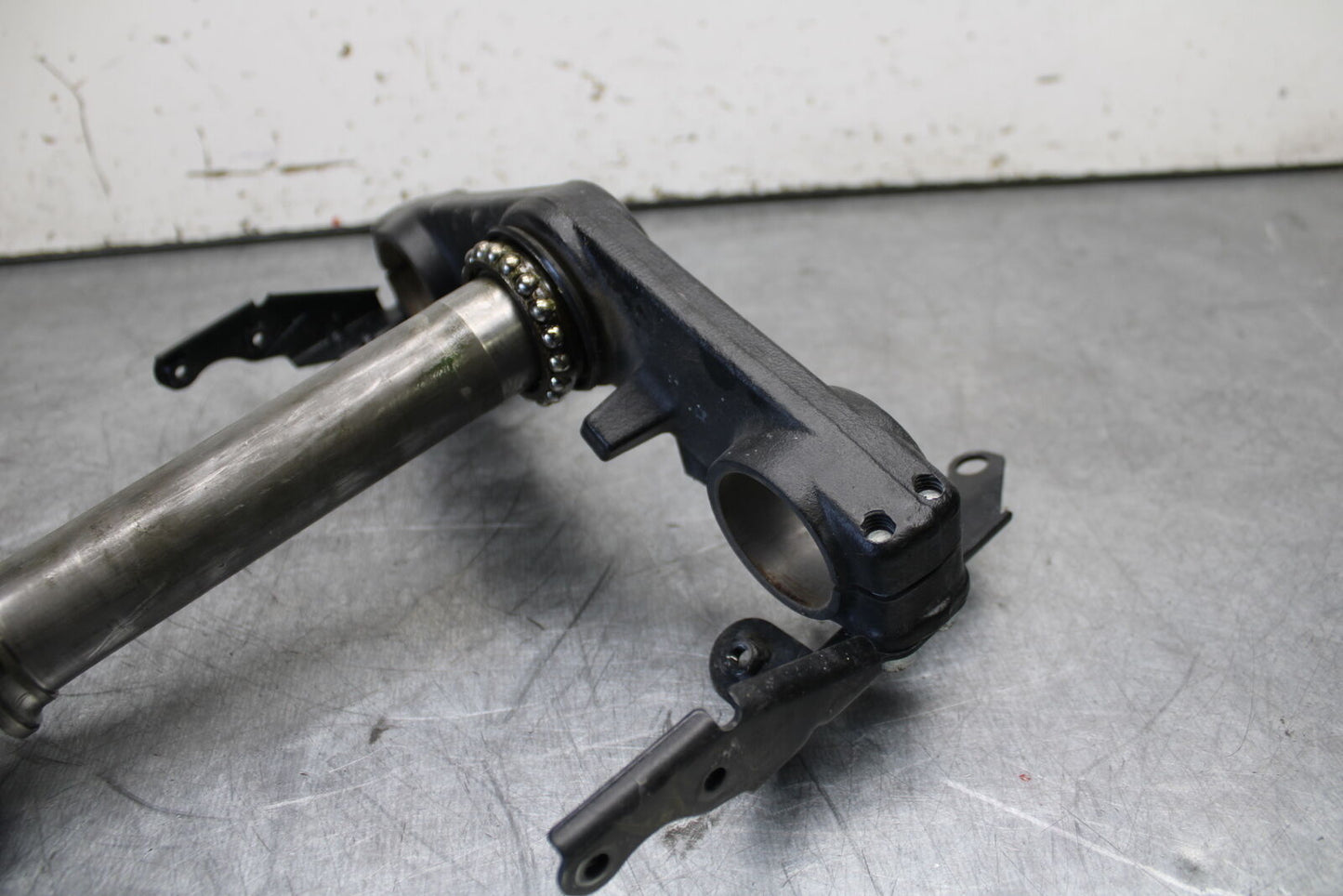 12-17 KAWASAKI ER-6N Z650 FRONT FORKS CLAMP LOWER TRIPLE TREE STEM BB709