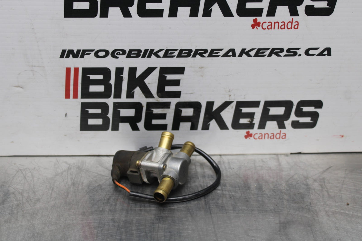 01-06 HONDA CBR600F4I AIR VALVE SOLENOID TOP ENGINE SWITCH SENSOR BB778