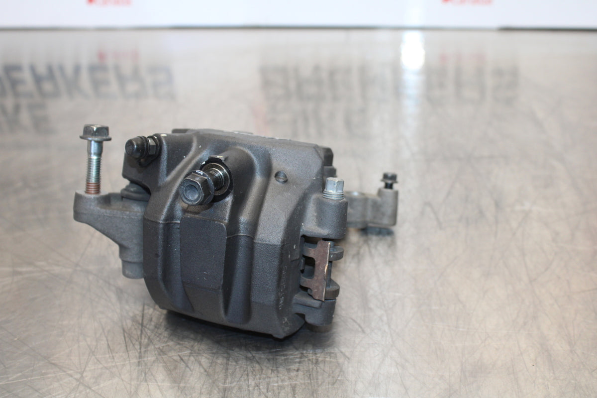 15-16 HONDA CB300F RIGHT FRONT BRAKE CALIPER BB150