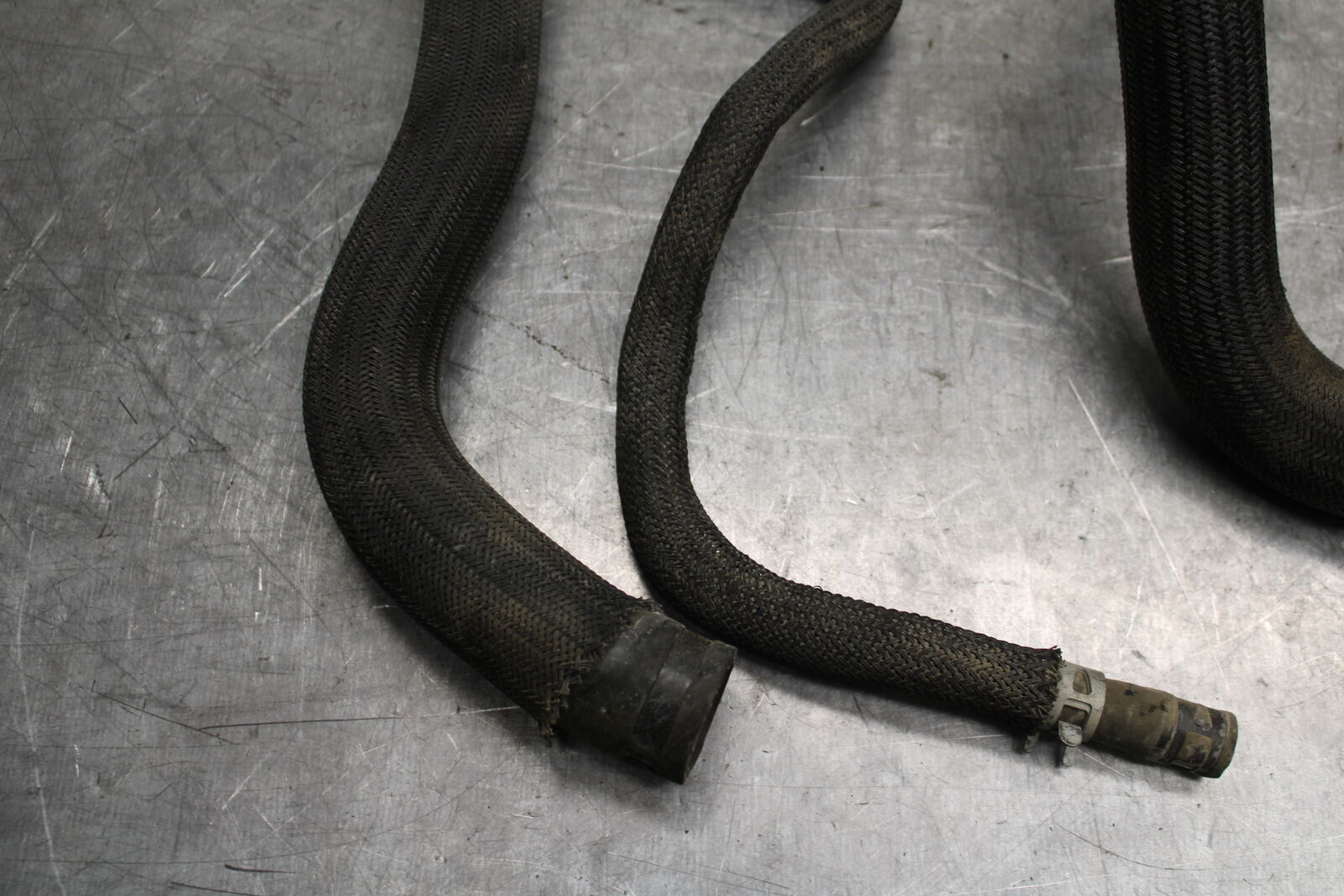 08-10 SUZUKI GSXR 600 RADIATOR HOSES ENGINE COOLANT WATER PIPES HOSE SET  BB721