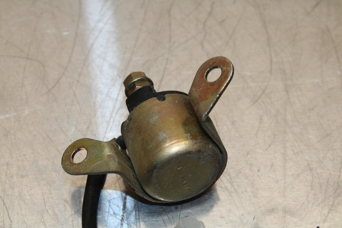 86 SUZUKI GS750ES ENGINE STARTER RELAY STARTING MOTOR SWITCH BB140