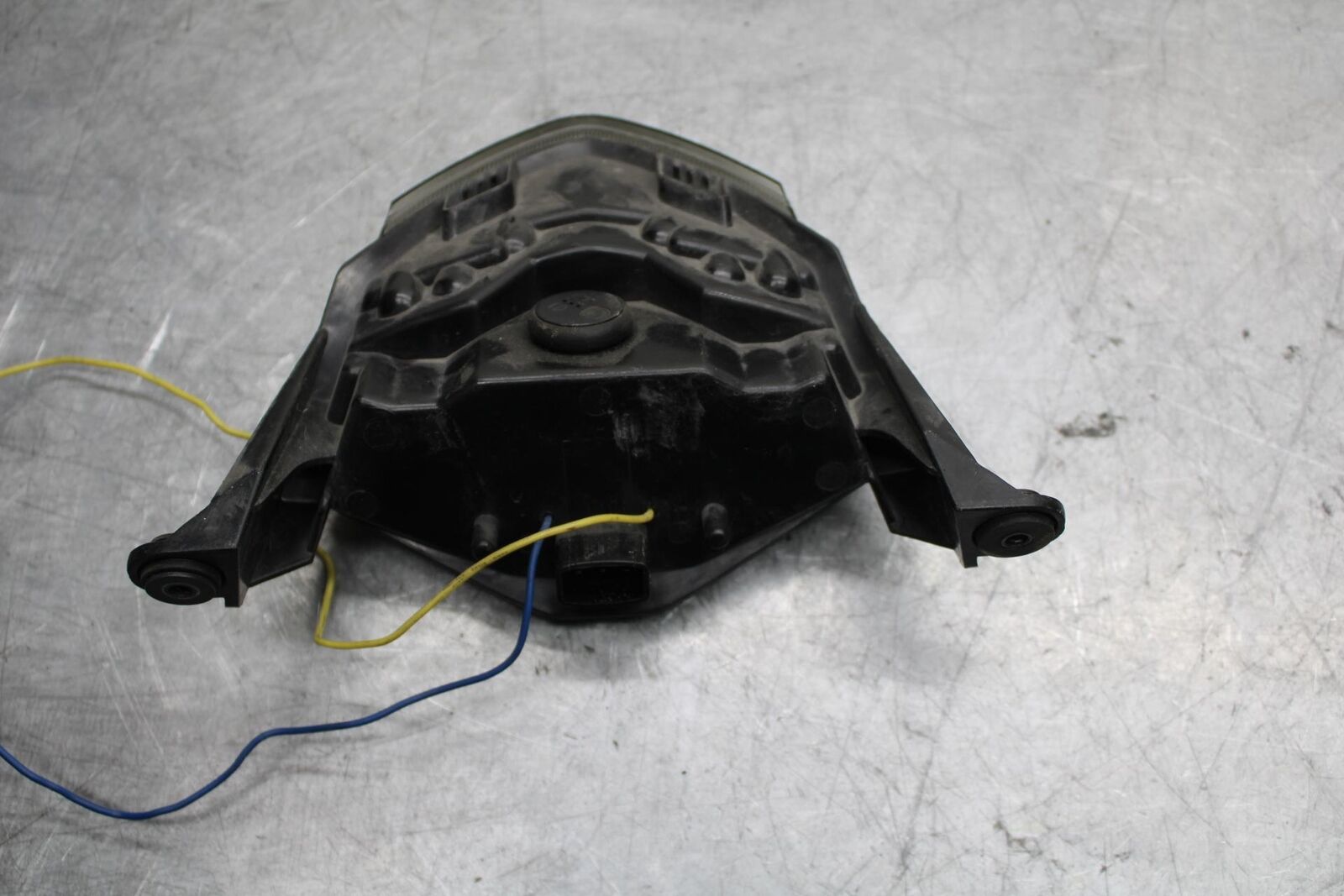 2009 Kawasaki Ninja ZX6R ZX600R AFTERMARKET  REAR TAIL TAILLIGHT BACK BB548