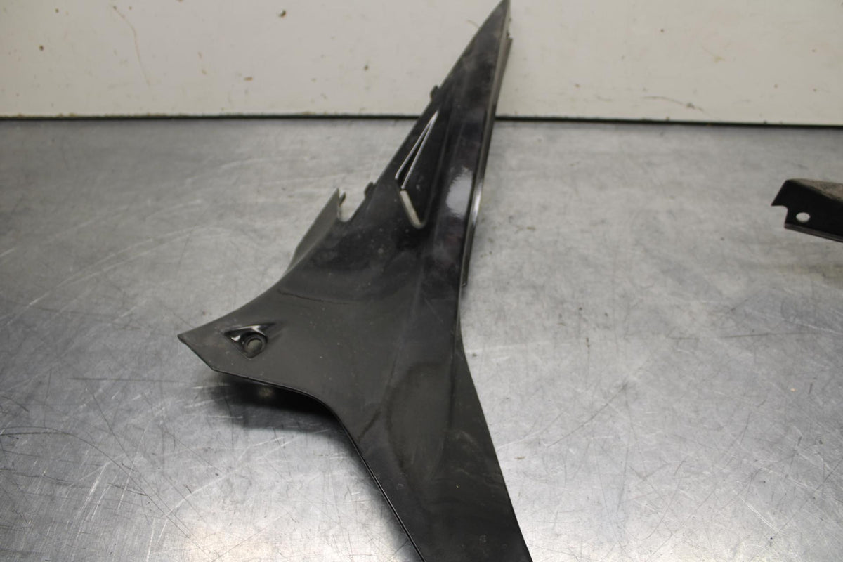 15-19 APRILIA RSV4 RF RIGHT LEFT FRONT SIDE SEAT PANELS TRIMS COWLS  bb611