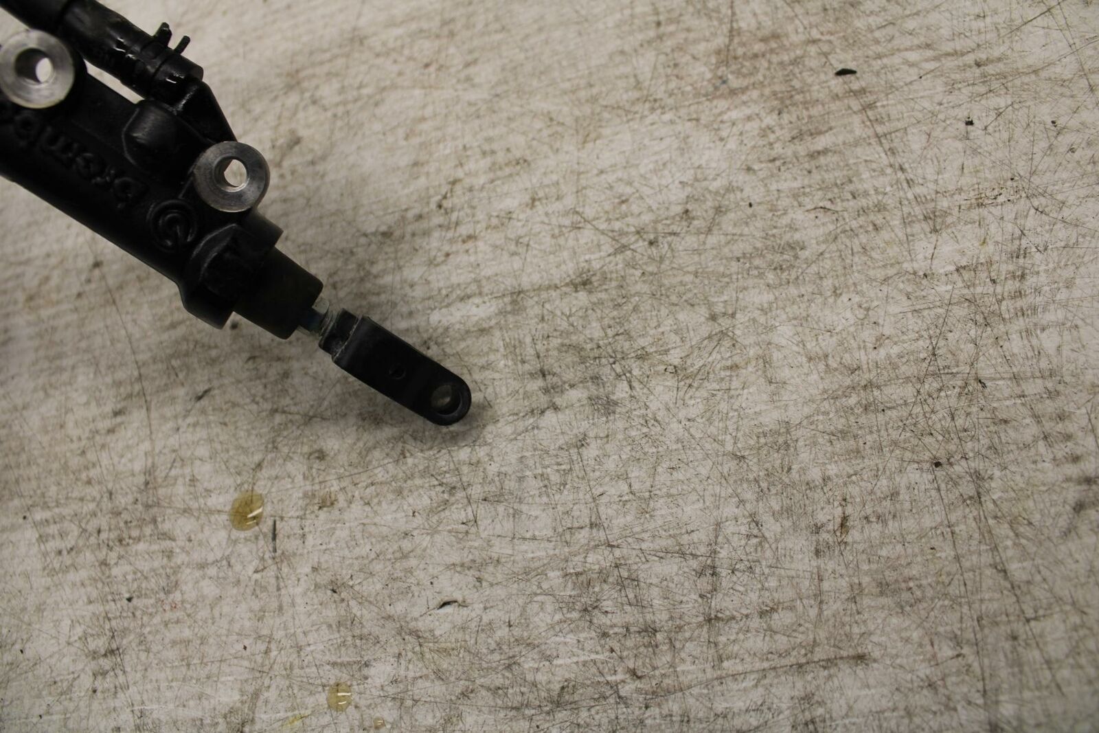 20-21 YAMAHA XSR900 REAR BACK BRAKE MASTER CYLINDER BREMBO BB372