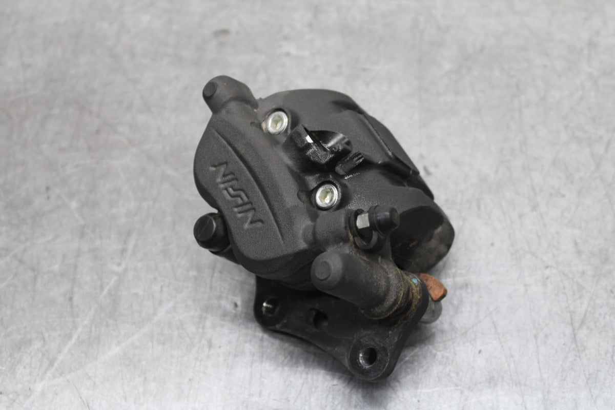 24 KAWASAKI NINJA 500 ABS RIGHT FRONT BRAKE CALIPER BB730