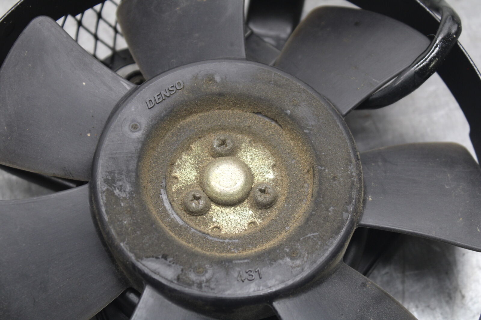 05-06 SUZUKI GSXR1000 ENGINE RADIATOR COOLING FAN BB113