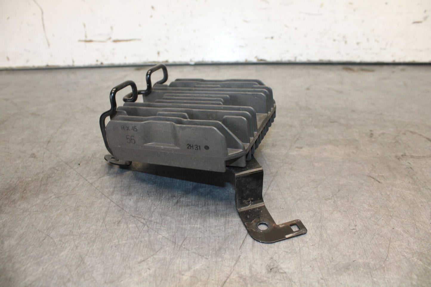 13-18 KAWASAKI NINJA ZX6R RECTIFIER VOLTAGE REGULATOR  BB682