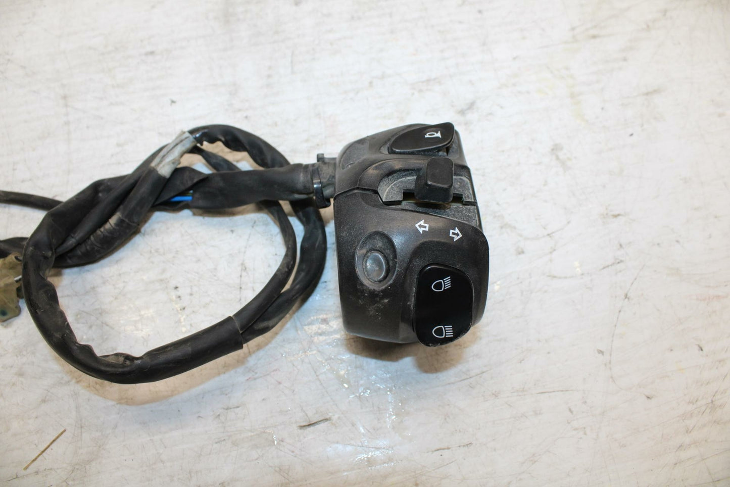 09 YAMAHA FZ6 LEFT CLIP ON HANDLE HORN SIGNALS SWITCH SWITCHES BB295