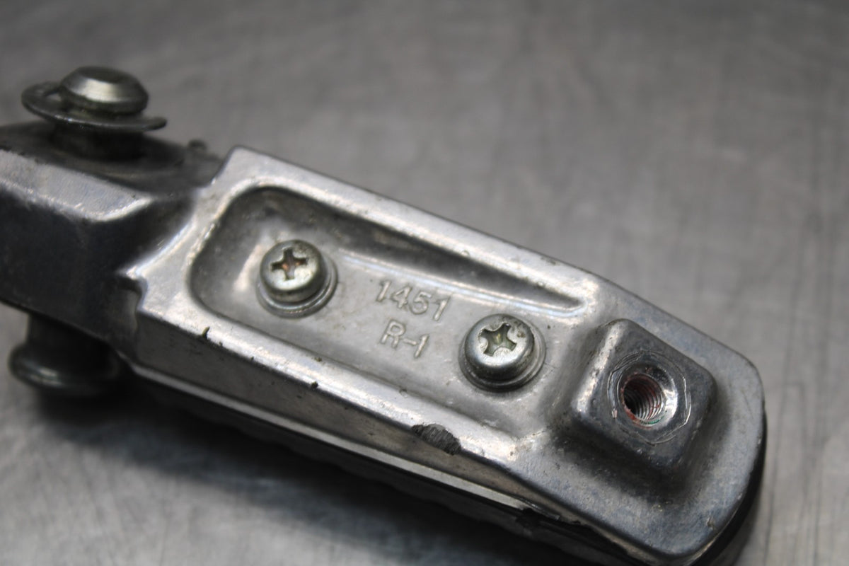 08-12 KAWASAKI NINJA 250R EX250J RIGHT FRONT FOOT REST PEG STEP BB784
