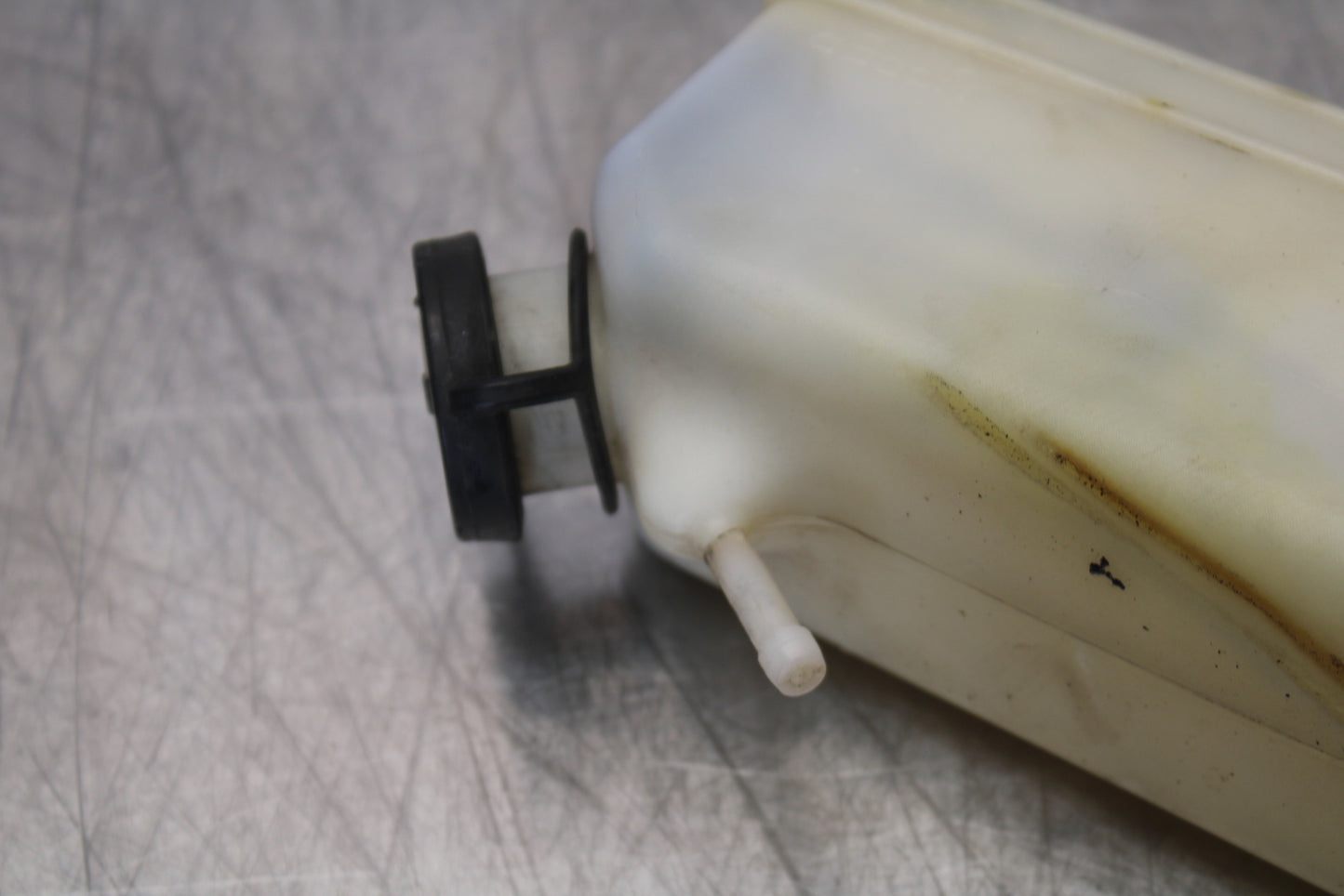 98-05 HONDA SUPER HAWK 1000 VTR1000F COOLANT WATER TANK RESERVOIR BOTTLE BB152