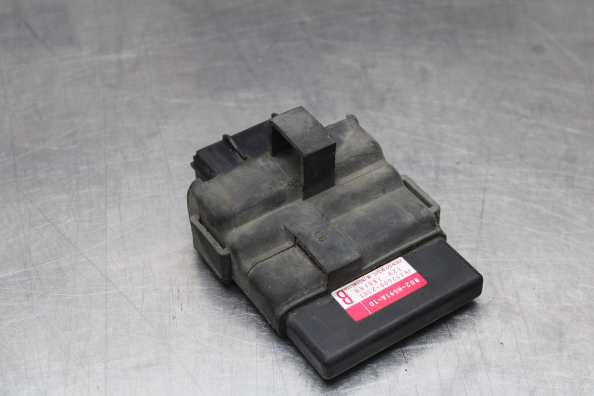 17-18 YAMAHA YZF R3 ECU COMPUTER CONTROLLER UNIT BLACK BOX ECM CDI  BB813