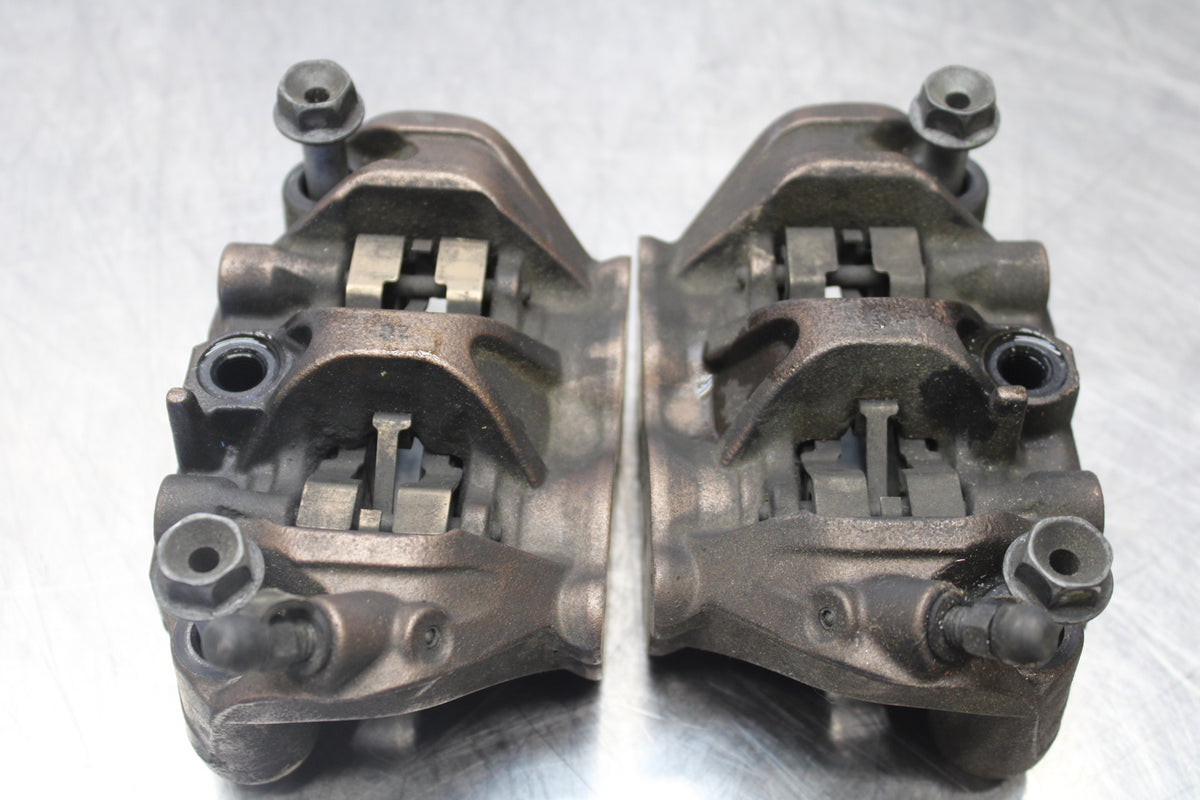 12-16 HONDA CBR1000RR RIGHT LEFT FRONT BRAKE CALIPER SET PAIR CALIPERS BB157