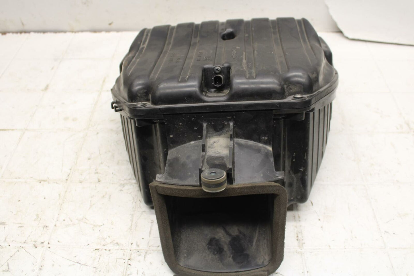 13-18 KAWASAKI NINJA ZX6R AIRBOX AIR INTAKE FILTER BOX BB409