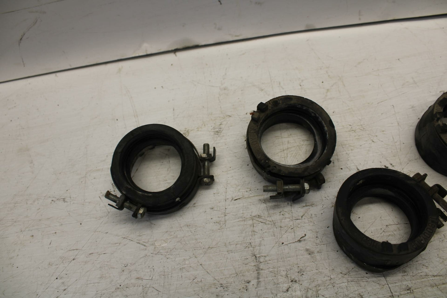 00-01 HONDA CBR929RR MANIFOLD INTAKE  BB265