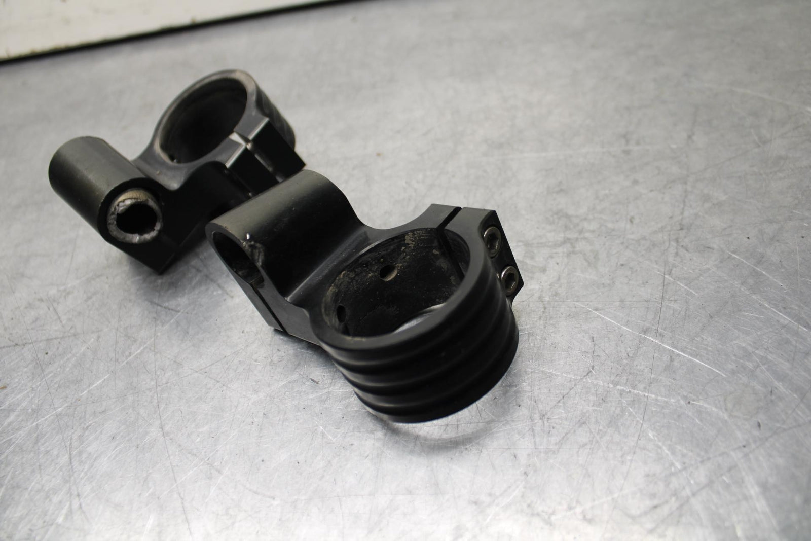 03-04 HONDA CBR600RR AFTERMARKET LEFT RIGHT CLIP ON ONS HANDLEBARS PAIR BB614