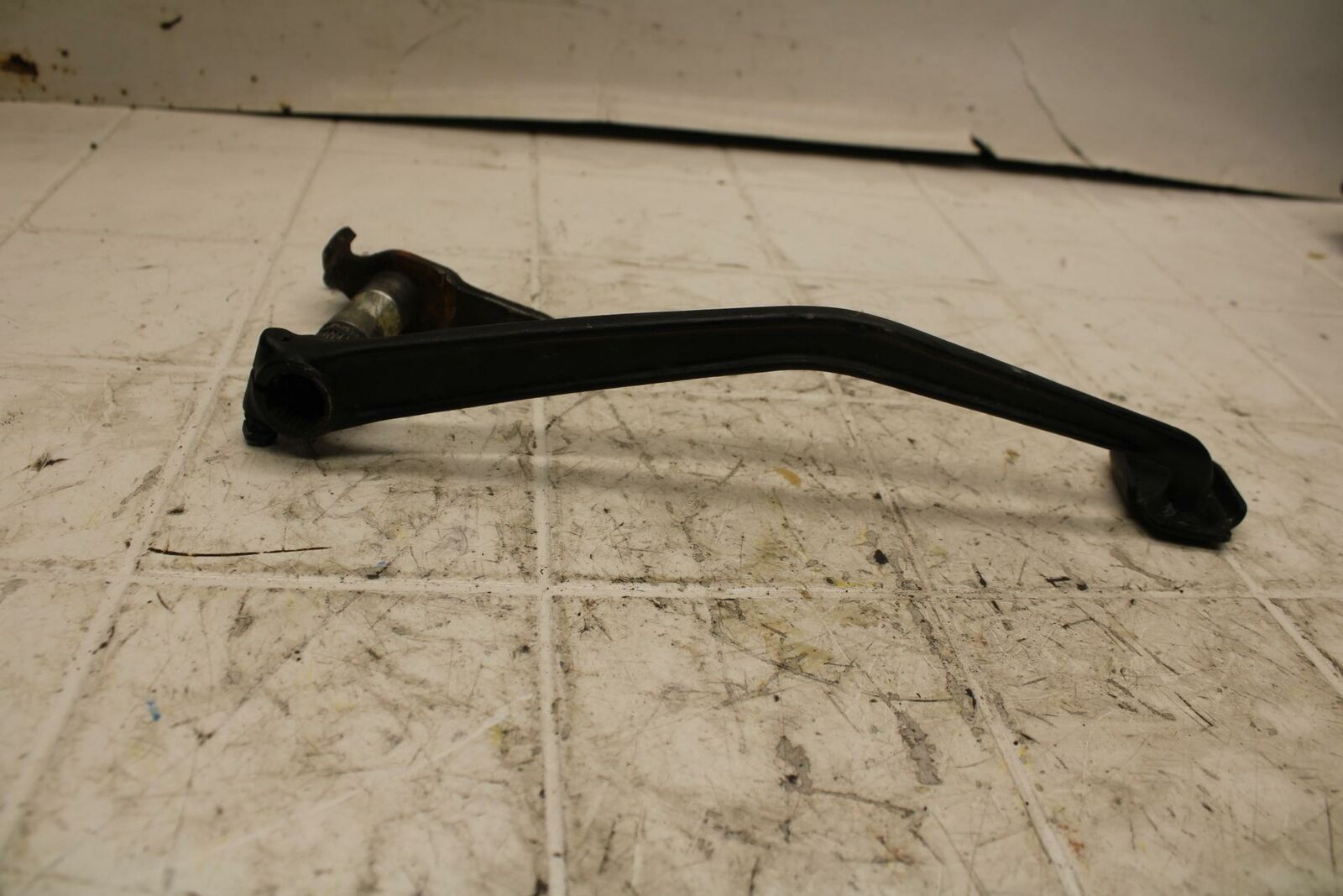 79-81 YAMAHA XS1100S RIGHT REARSET BRAKE FOOT PEDAL BB401