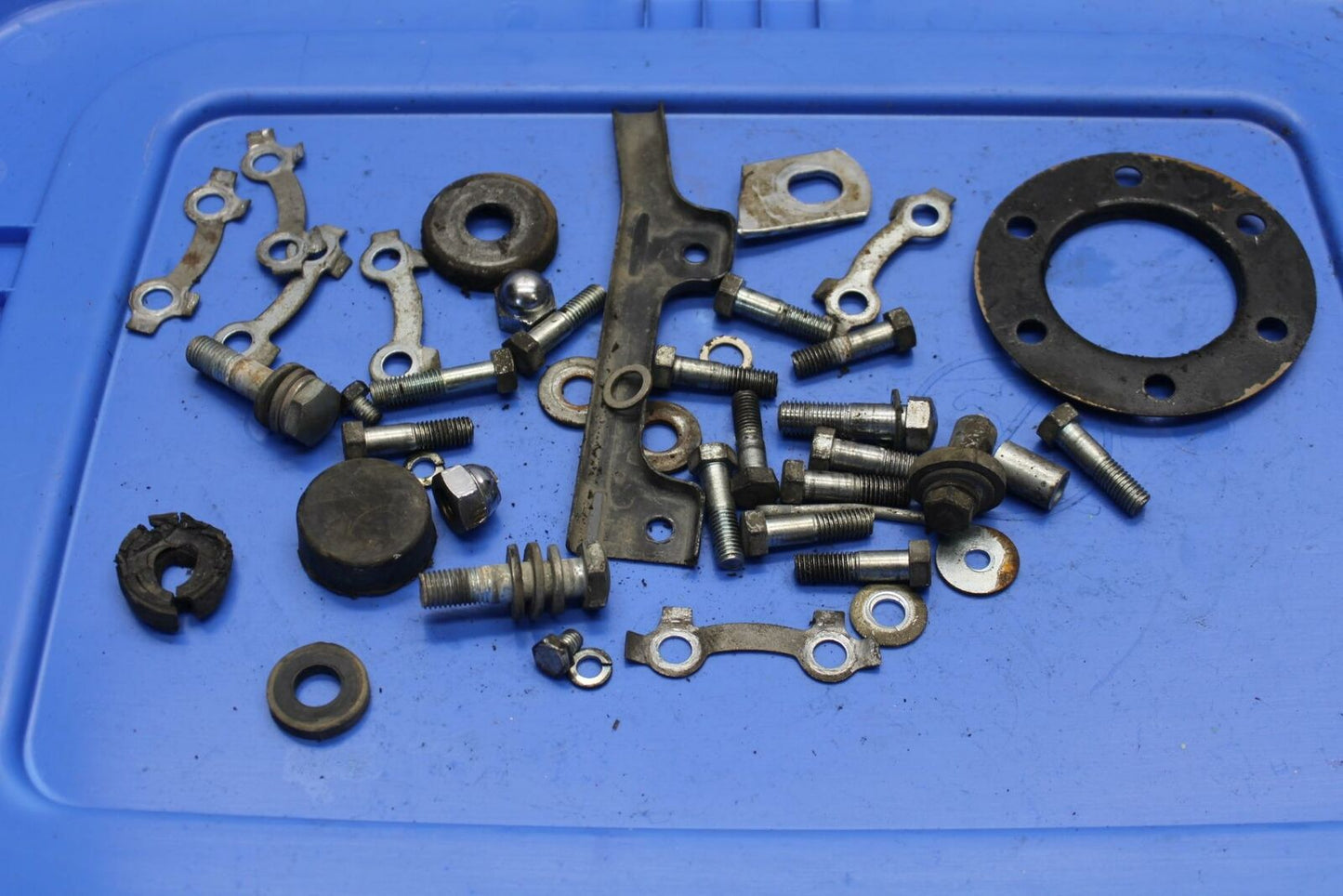 77-79 SUZUKI GS750 ROTOR BOLTS ASSORTED HARDWARE SCREWS BB258