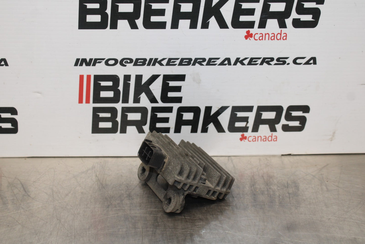 09-10 KAWASAKI ER-6N RECTIFIER VOLTAGE REGULATOR BB205