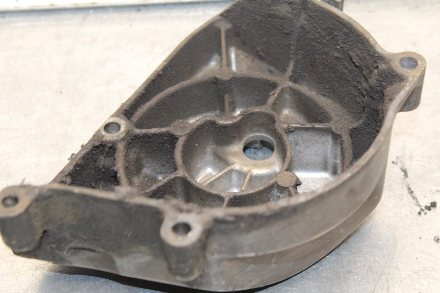 03-04 KAWASAKI NINJA ZX6RR ENGINE SPROCKET COVER BB105