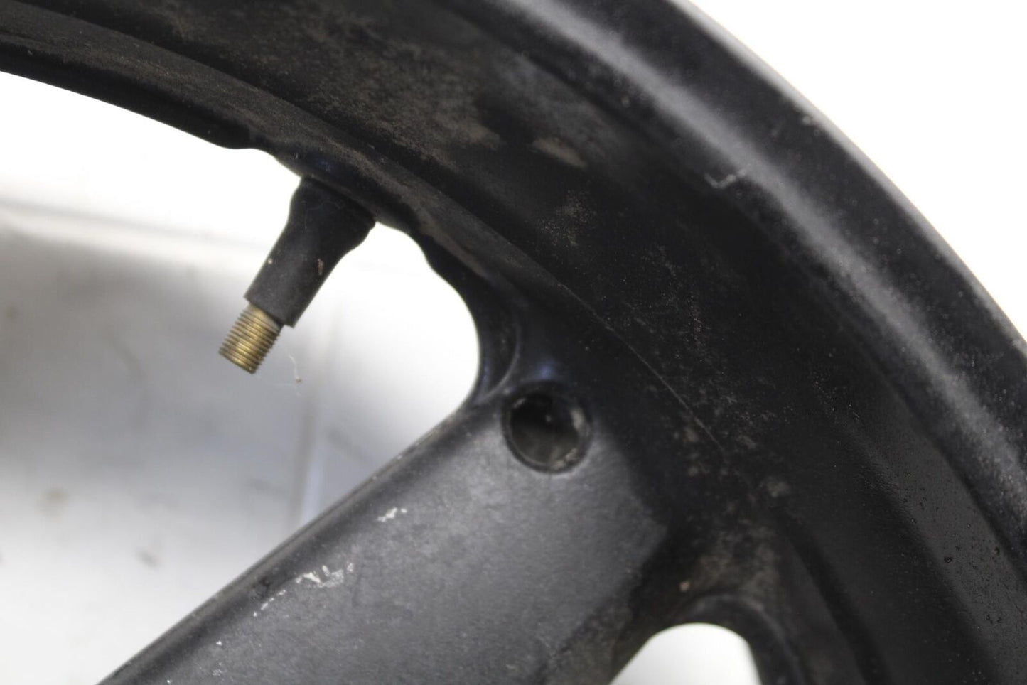 2000 Yamaha YZF R6 REAR ROTOR BACK BRAKE DISC AND REAR WHEEL BB558