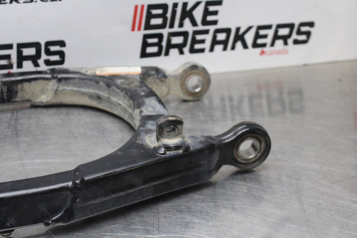 08 HARLEY-DAVIDSON SPORTSTER 1200 REAR SWINGARM SUSPENSION ARM BB794