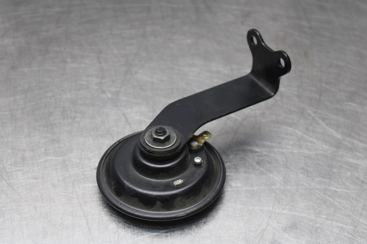 11-24 SUZUKI GSXR750 HORN SIGNAL BB630