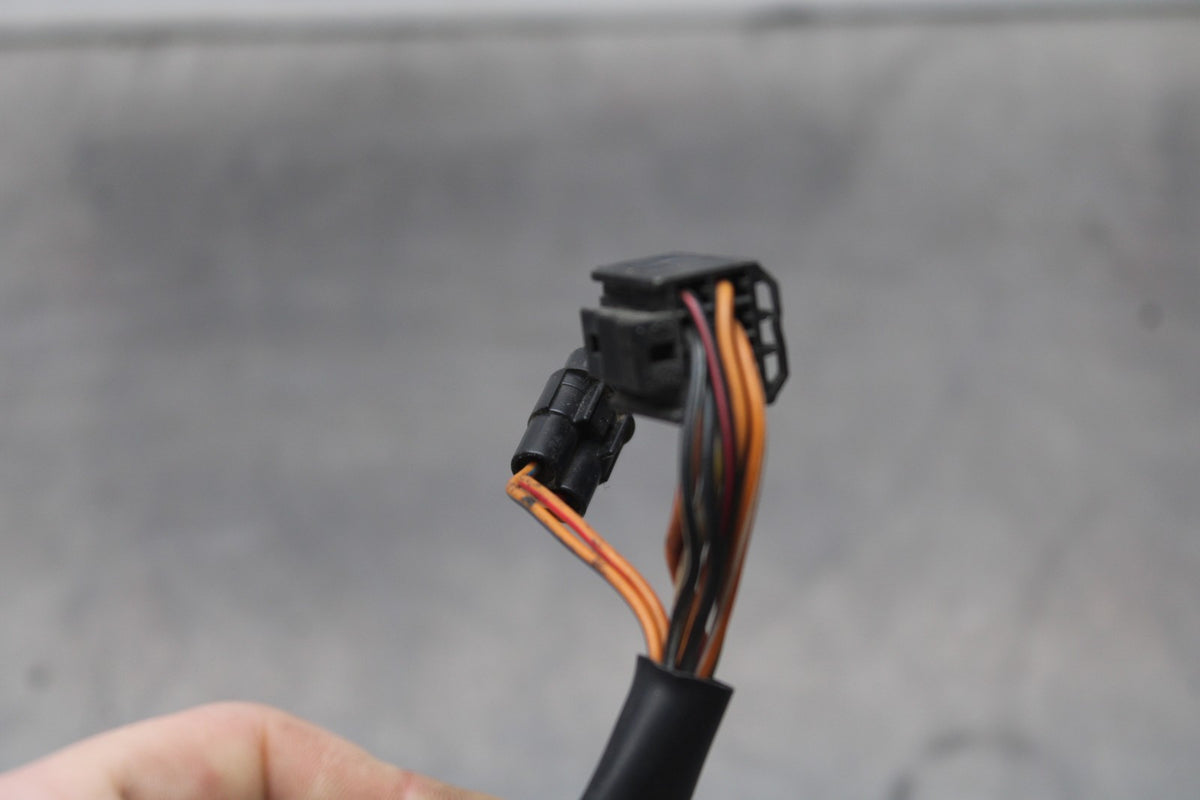 11-25 SUZUKI GSXR 600  RIGHT CLIP ON HANDLE KILL OFF START SWITCH SWITCHES BB810