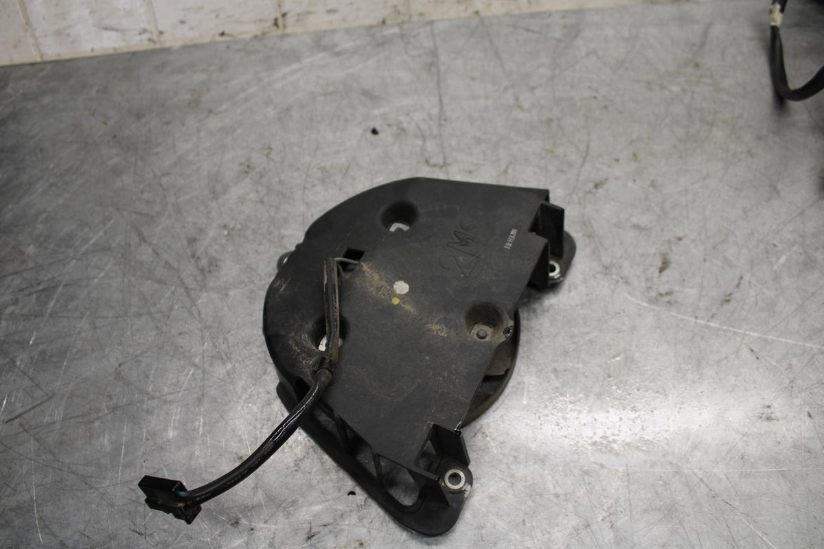 2015 Yamaha YZF R3 ENGINE RADIATOR COOLING FAN 2MS-E2405-00-00 BB526