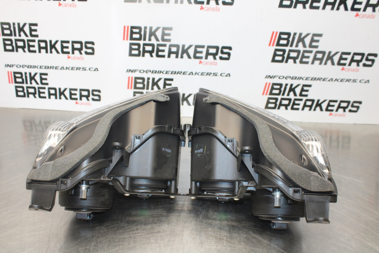 23-24 KAWASAKI NINJA ZX14R  NEW!! FRONT HEADLIGHT HEAD LIGHT LAMP BB169