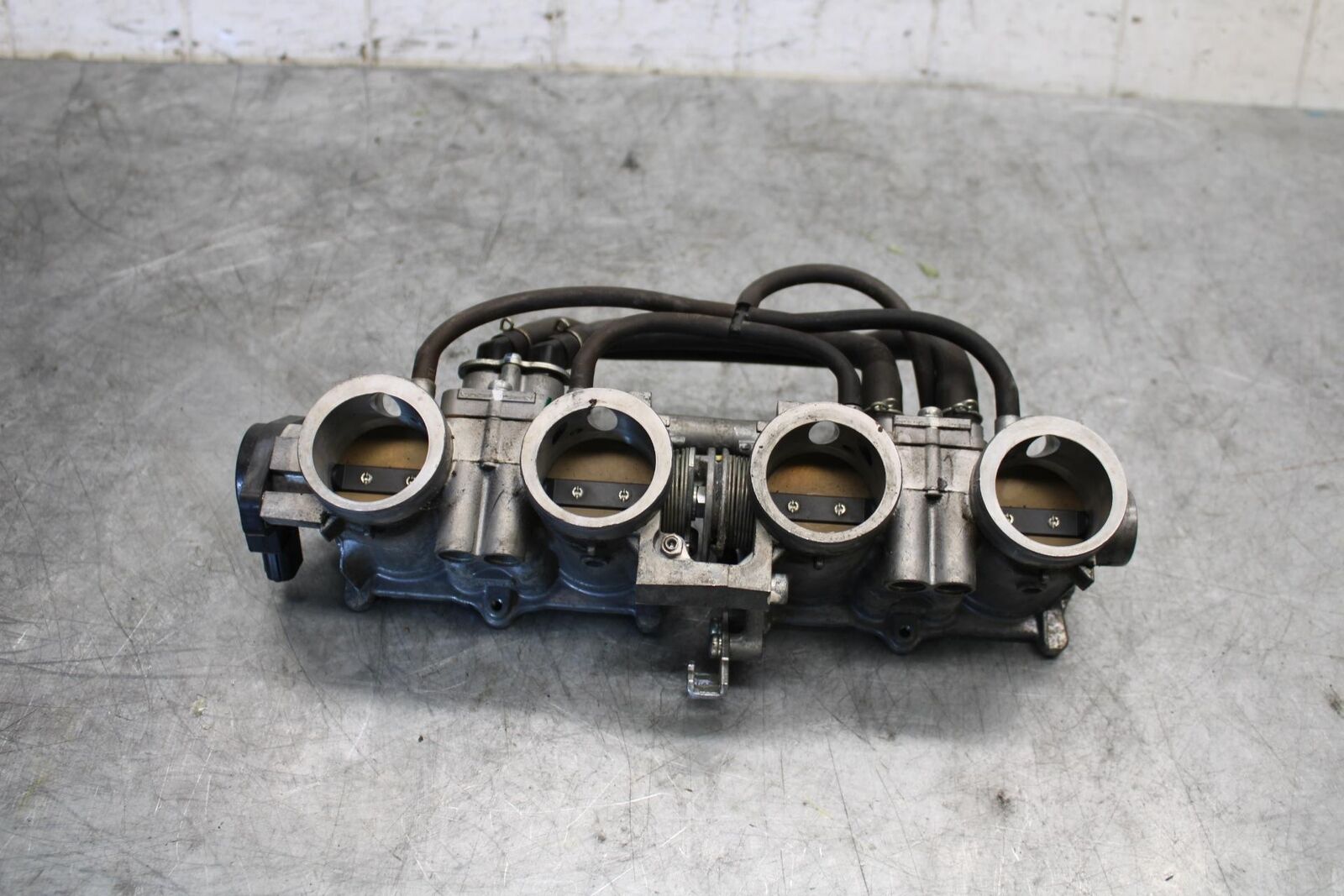 07-12 HONDA CBR600RR MAIN FUEL INJECTORS / THROTTLE BODIES 16401-MFJ-A01 BB542