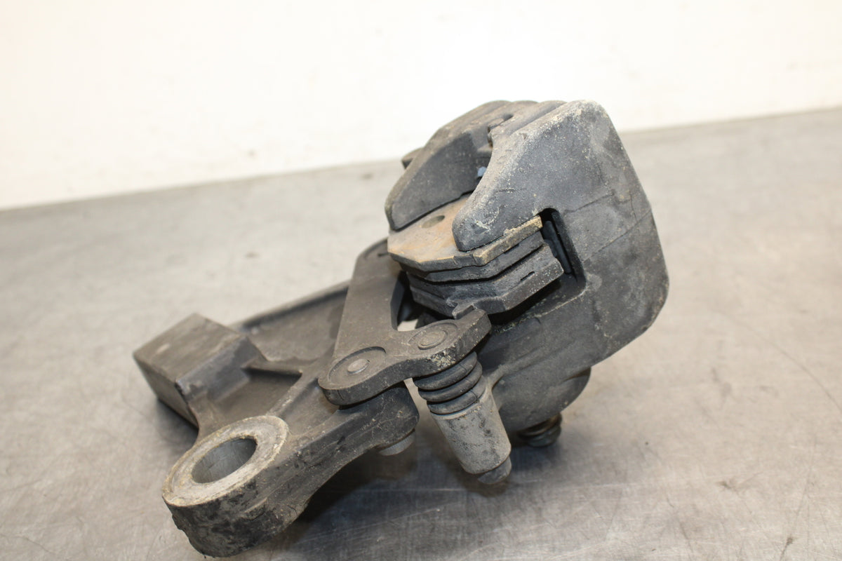 07-09 KAWASAKI VERSYS 650 REAR BACK BRAKE CALIPER W MOUNT BRACKET BB125