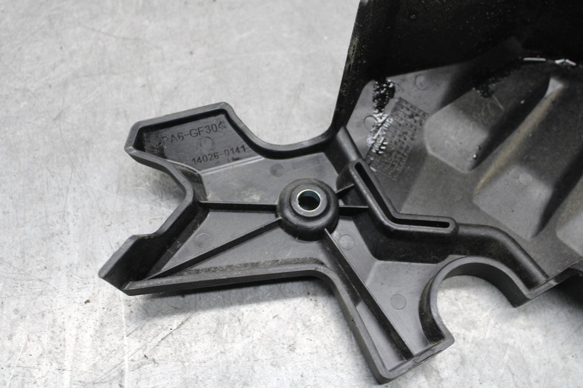 18-23 KAWASAKI NINJA 400 ENGINE SPROCKET COVER BB660