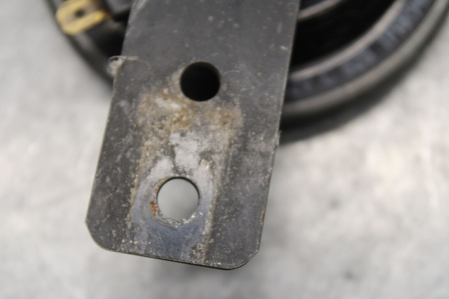 04-12 HONDA ST1300A HORN SIGNAL (ITEM A) BB669