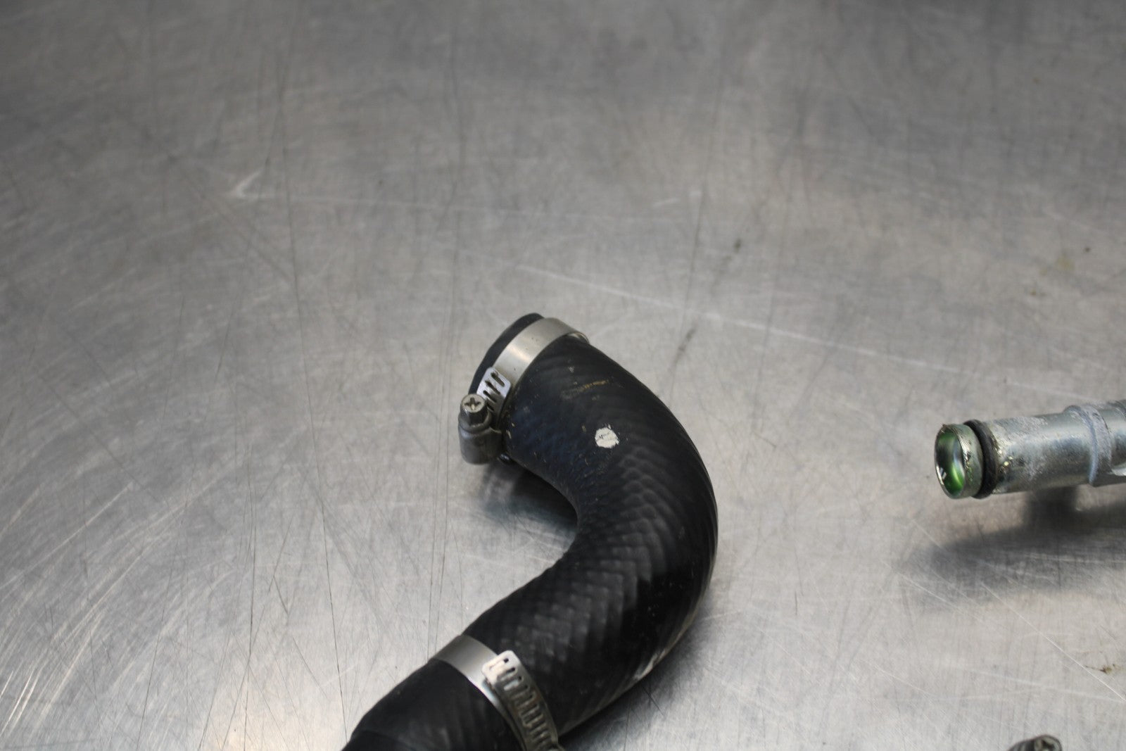 08 KAWASAKI VULCAN 900 RADIATOR HOSES ENGINE COOLANT WATER PIPES HOSE SET BB184