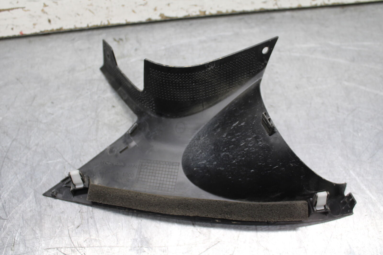 14 HONDA CTX1300A INNER UPPER FAIRING COWL PLASTIC COVER BB732