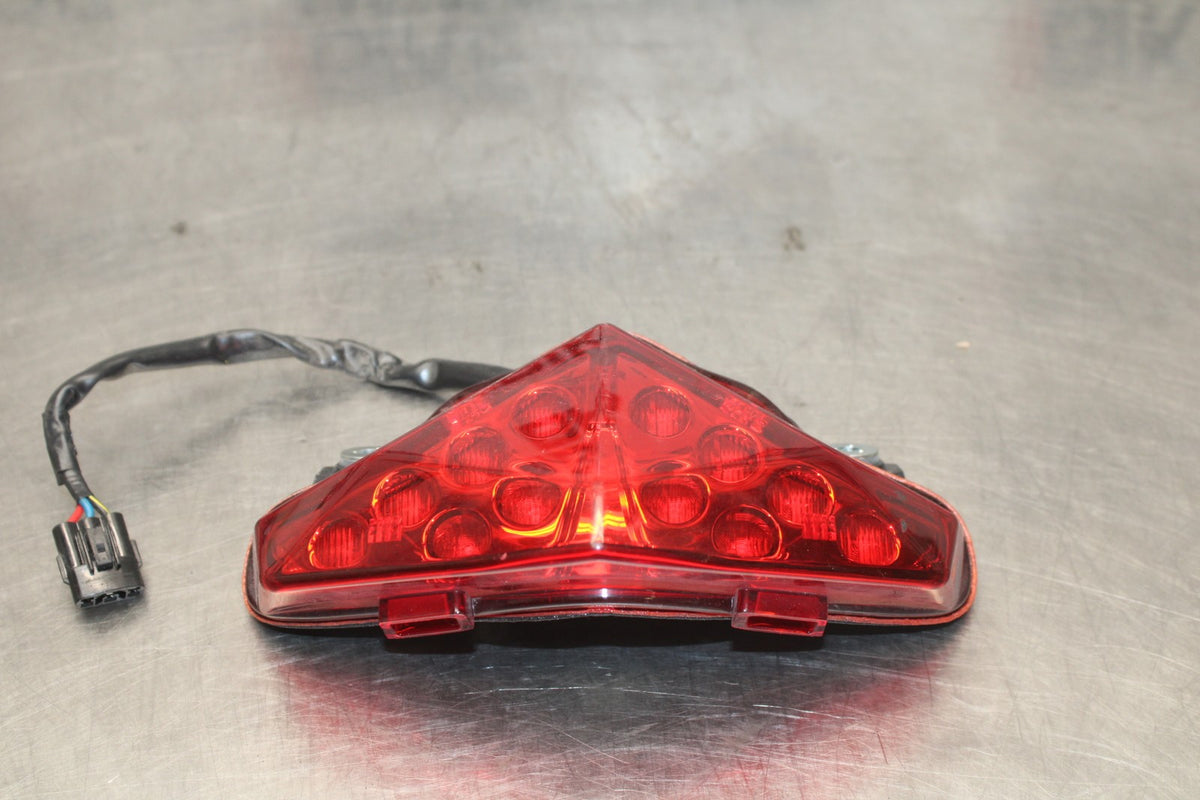 12 KAWASAKI NINJA 650 EX650E REAR TAIL TAILLIGHT BACK BRAKE LIGHT BB926