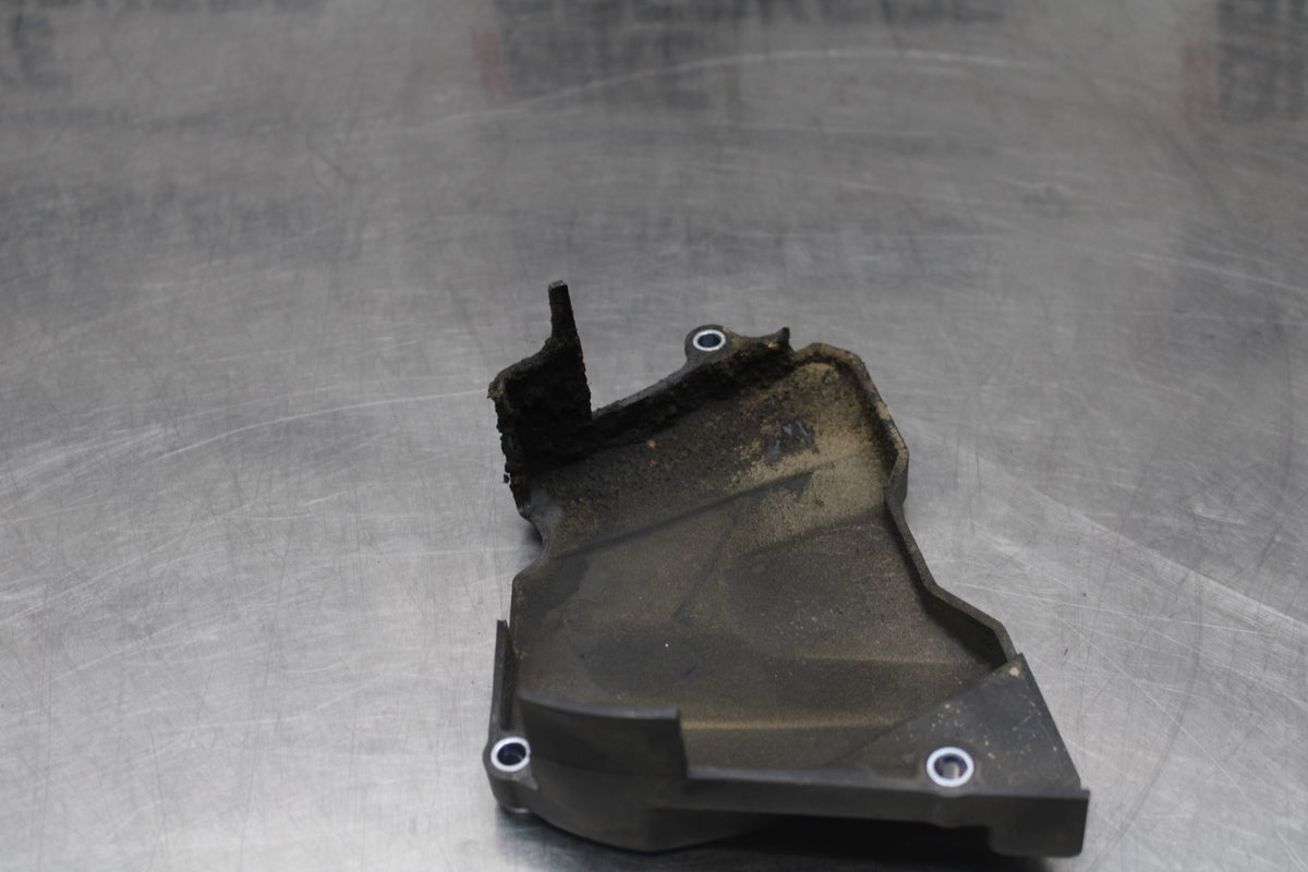 03-05 YAMAHA YZF R6  ENGINE SPROCKET COVER BB793