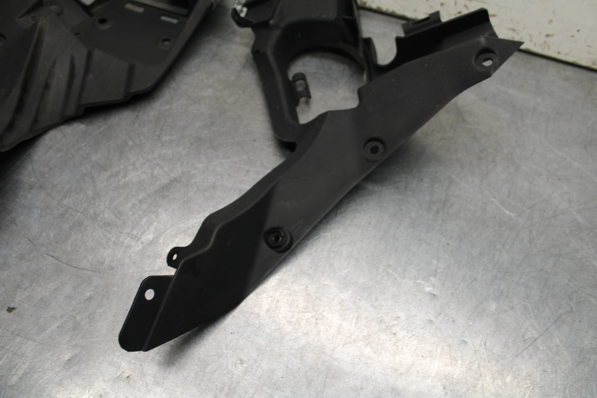 21-24 APRILIA TUONO 660 FACTORY RIGHT LEFT INNER FAIRINGS COWLS PANELS  BB733