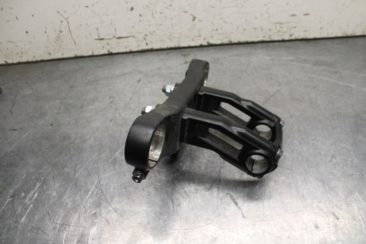 14 HONDA CTX1300A FORKS UPPER TRIPLE TREE CLAMP BB732