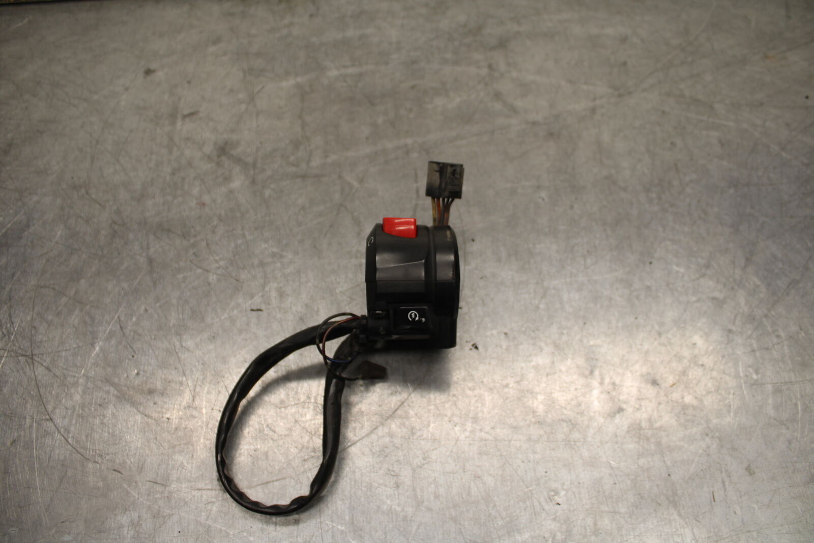 06-07 SUZUKI GSXR 600 RIGHT CLIP ON HANDLE KILL OFF START SWITCH SWITCHES BB737