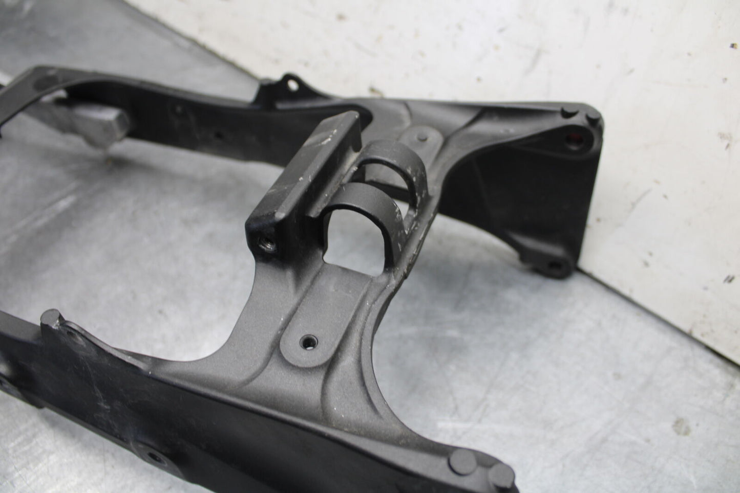 13-18 KAWASAKI NINJA ZX6R REAR SUBFRAME SUB FRAME 32160-0398 32160-0399 BB666