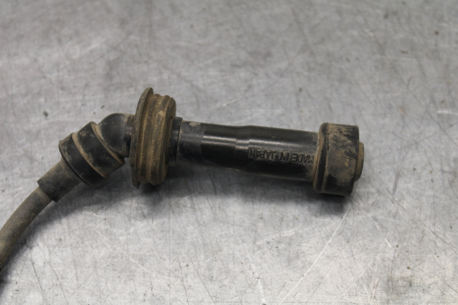 2004 Yamaha Raptor 660R YFM660R IGNITION COIL SPARK PLUG CAP BB695