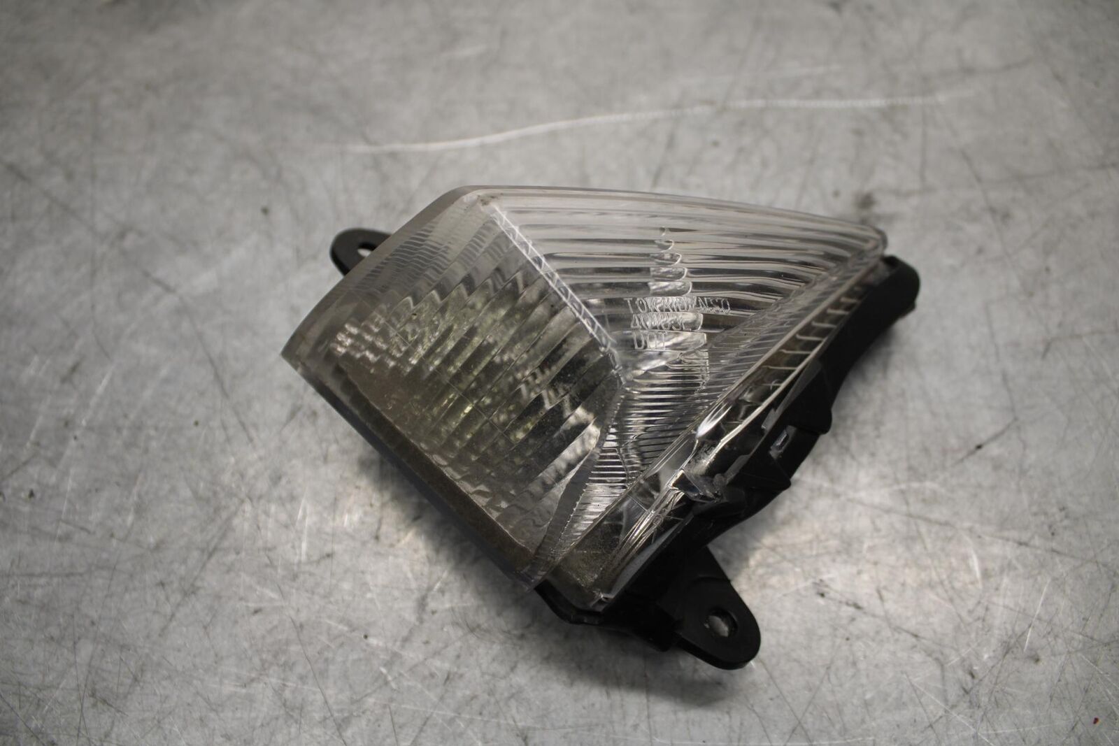 2009 Kawasaki Ninja ZX6R ZX600R FRONT  TURN SIGNALS LIGHT INDICATORS BB548