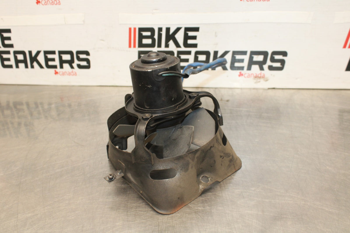 84 HONDA INTERCEPTOR 1000 VF1000F RIGHT ENGINE RADIATOR COOLING FAN MOTOR BB878