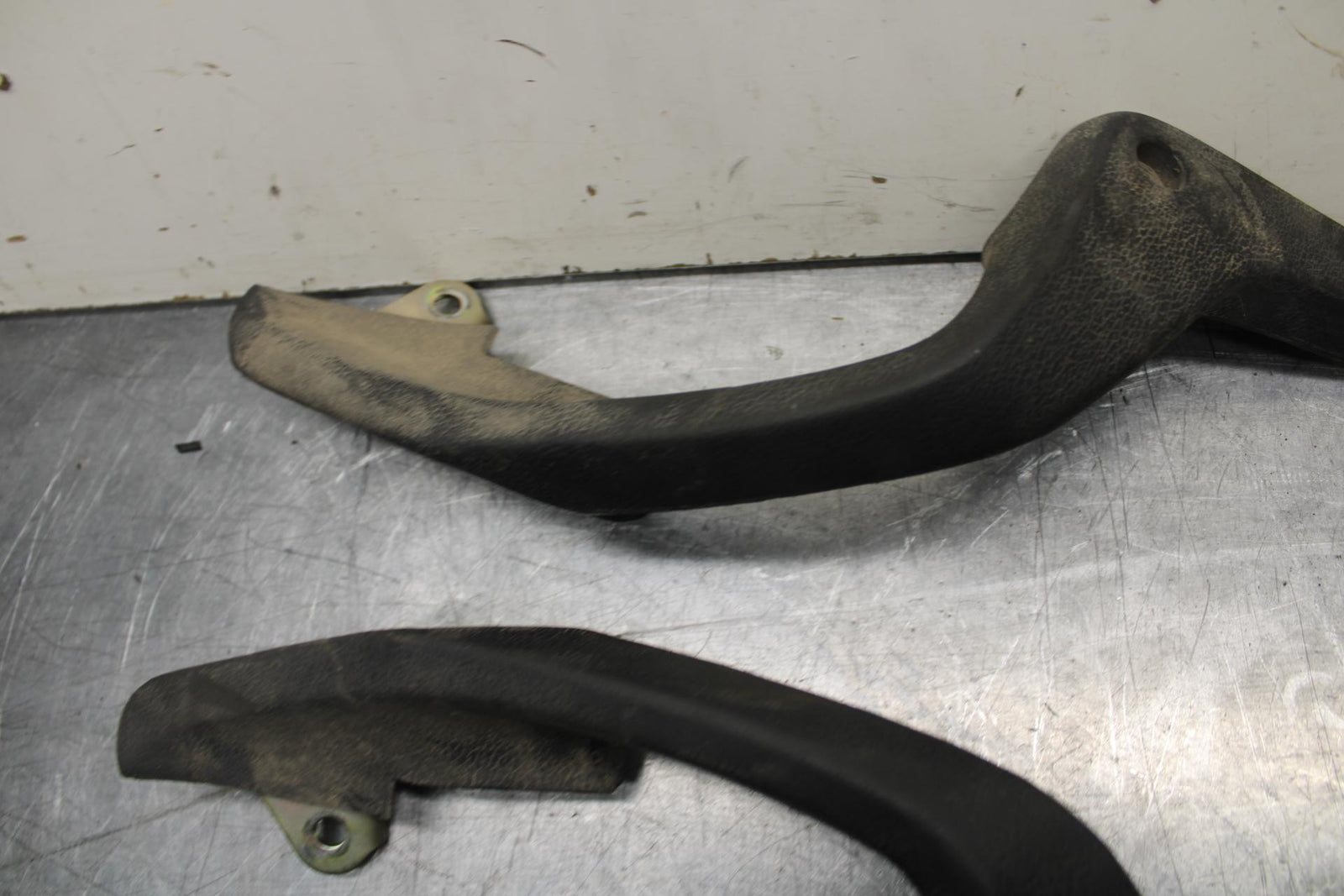 1999 Honda ST1100 PASSENGER REAR SEAT GRAB BAR HANDLE SET BB222